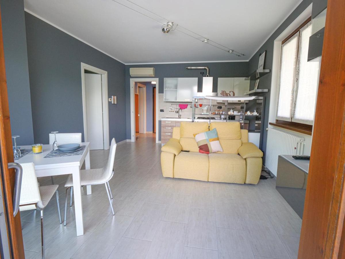 Full Of Colour Apartment เบลลาโน ภายนอก รูปภาพ